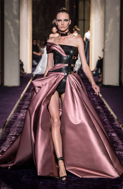 Atelier Versace Fall 2014 Couture.