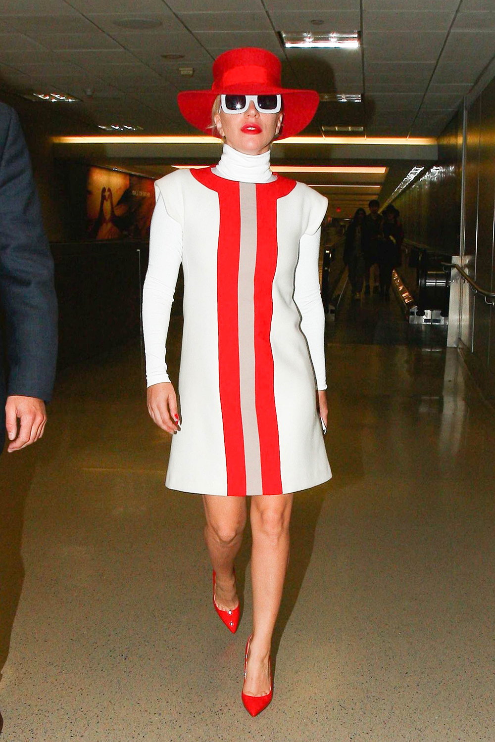Lady Gaga in Jonathan Saunders Fall 2015 at LAX airport.