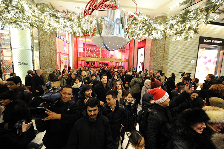 Macy's opens the doors for their Black Friday sale. Photo / Getty Images