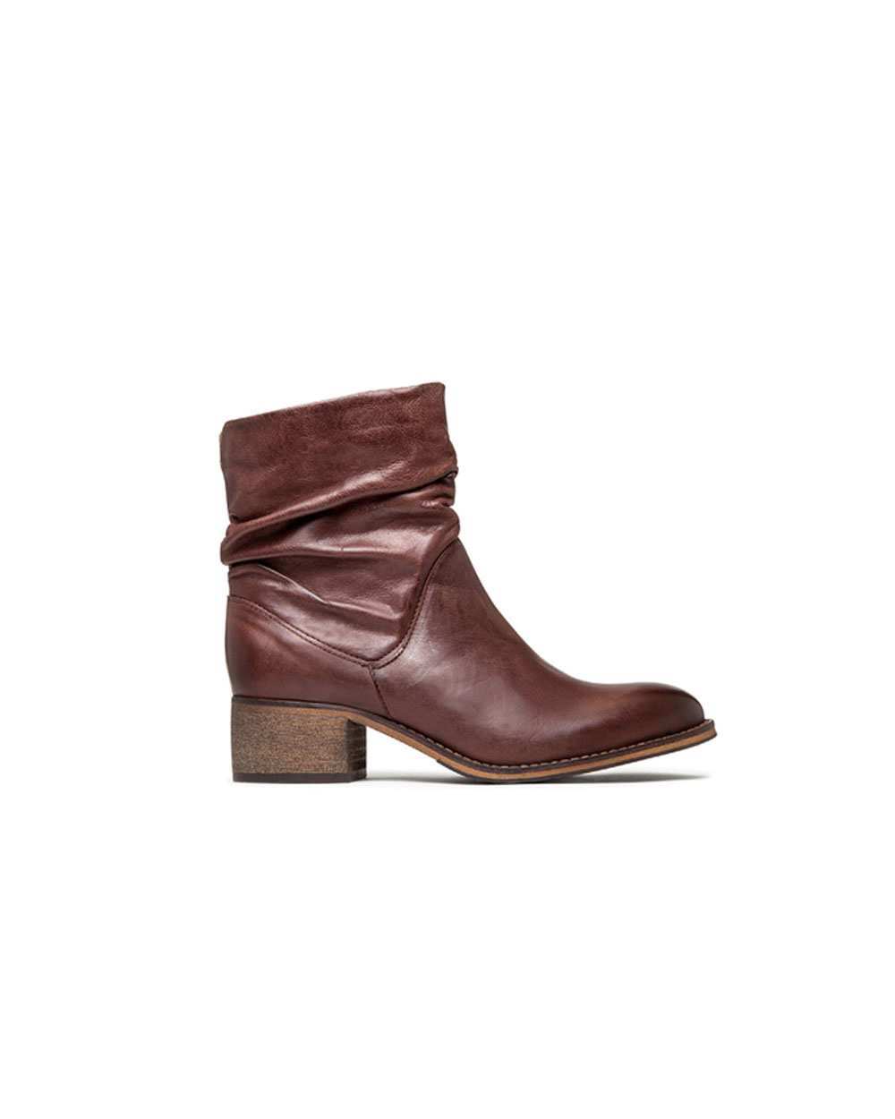 Overland Waqi ankle boots