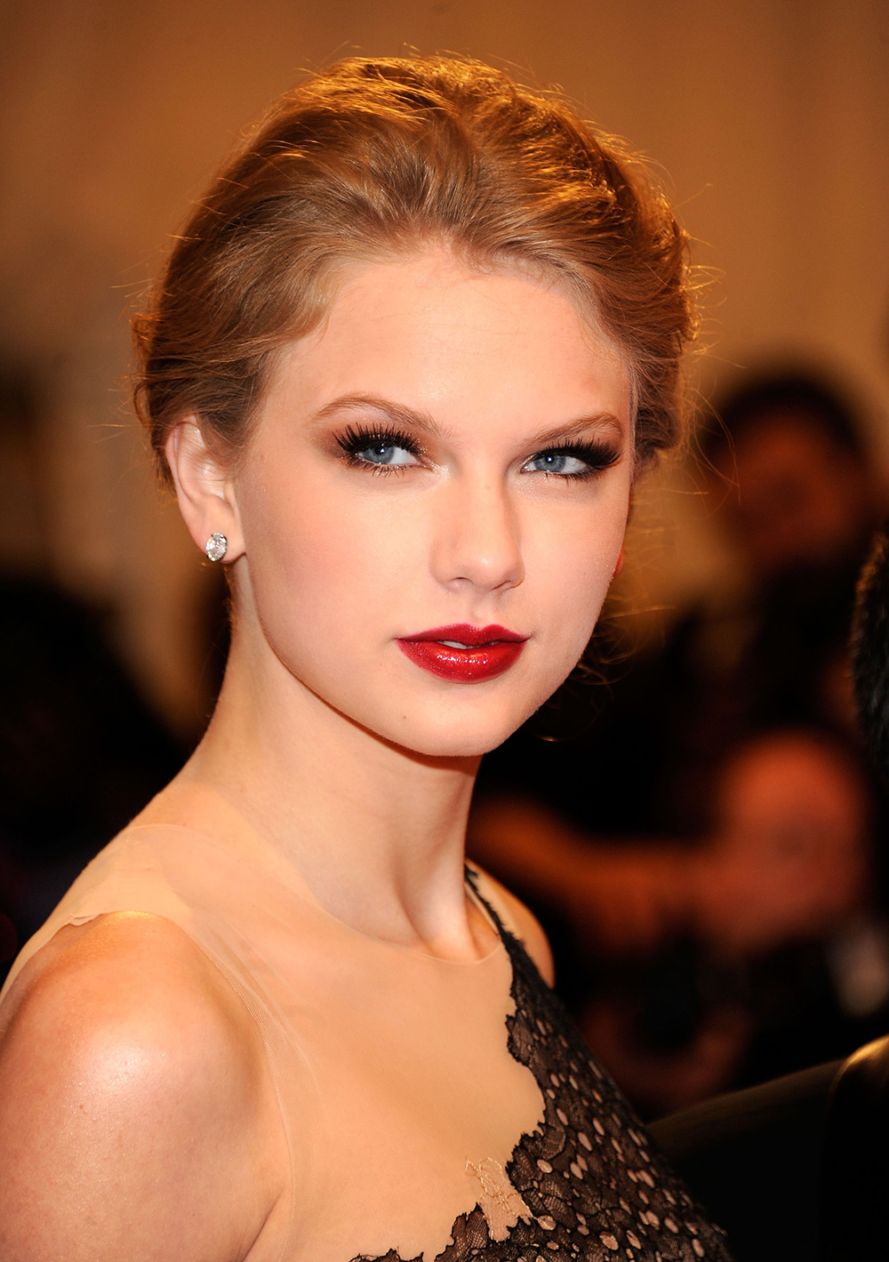 Taylor Swift - 2011 Met Gala