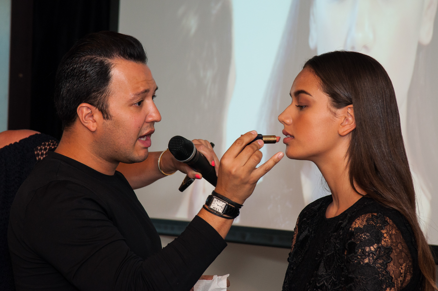 The first makeup look demonstrated by Victor was natural and bronzed.