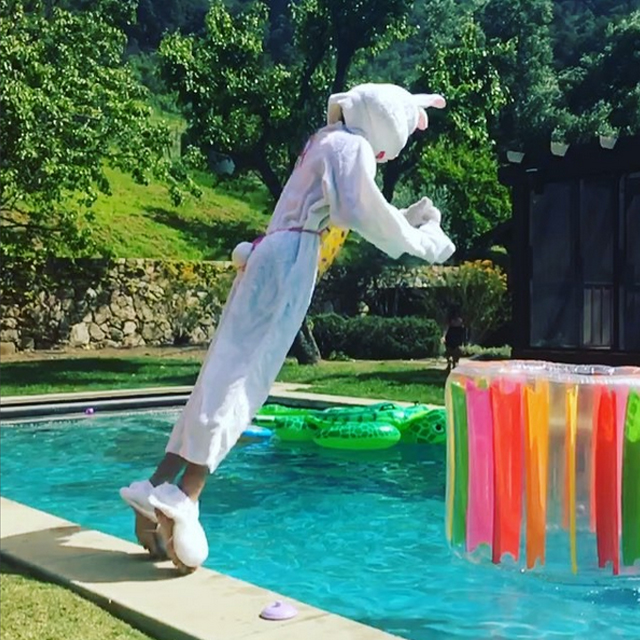 Jenna Dewan-Tatum shared a hilarious video of an Easter bunny jumping into a pool... Uh, is that you Channing?