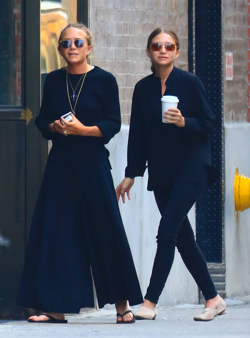 Mary-Kate and Ashley Olsen in Soho, New York