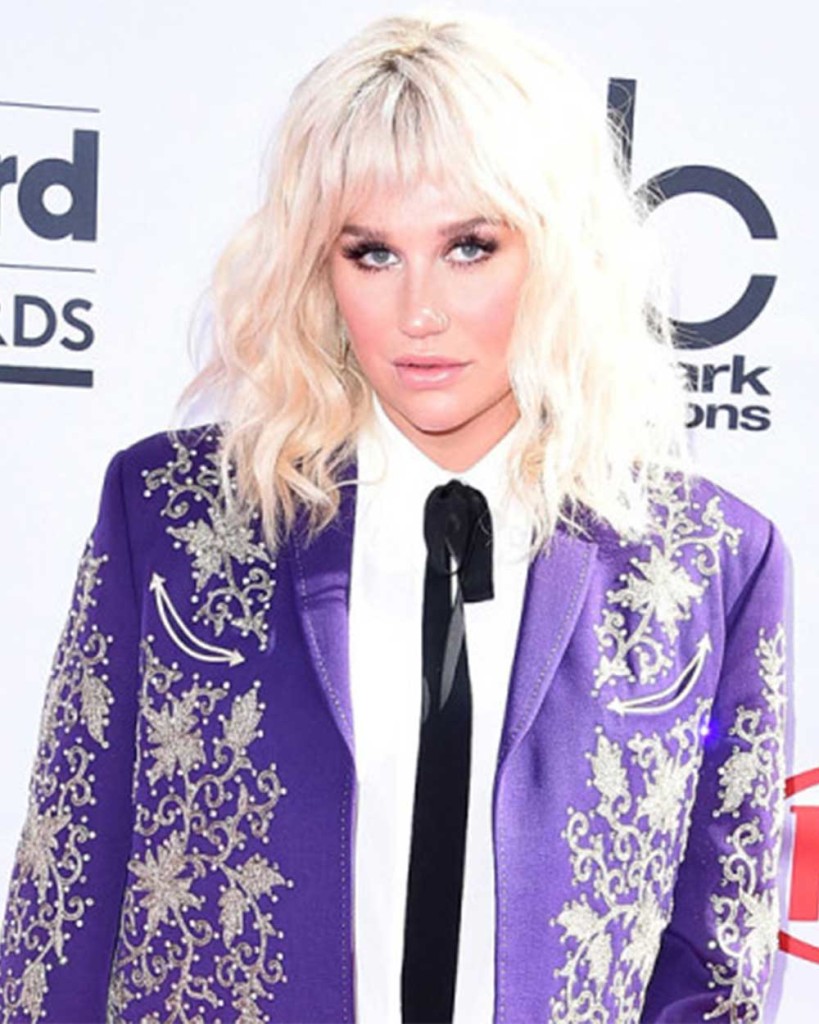 Kesha at the Billboard Music Awards