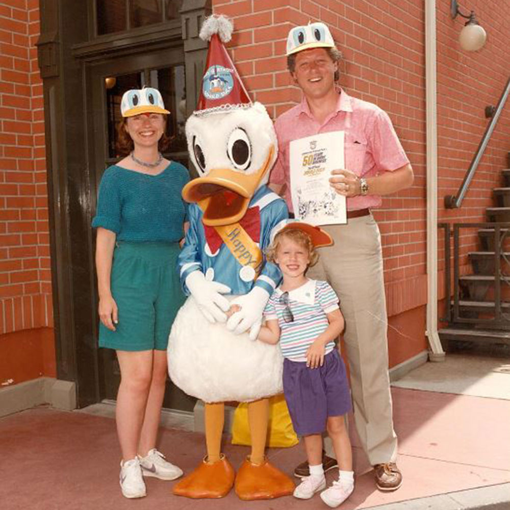 Hillary Clinton father's day tribute to Bill Clinton