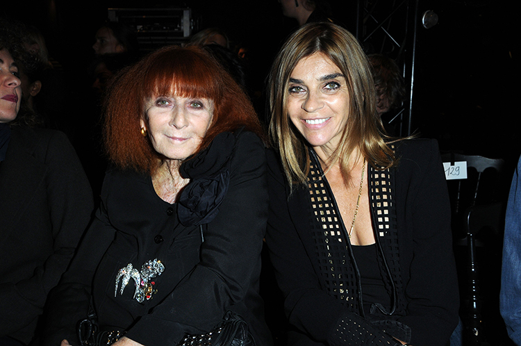 PARIS - OCTOBER 04: Sonia Rykiel (L) and Carijne Roitfeld attend the Sonia Rykiel Pret a Porter show as part of the Paris Womenswear Fashion Week Spring/Summer 2010 at Boutique Rykiel on October 4, 2009 in Paris, France. (Photo by Pascal Le Segretain/Getty Images)