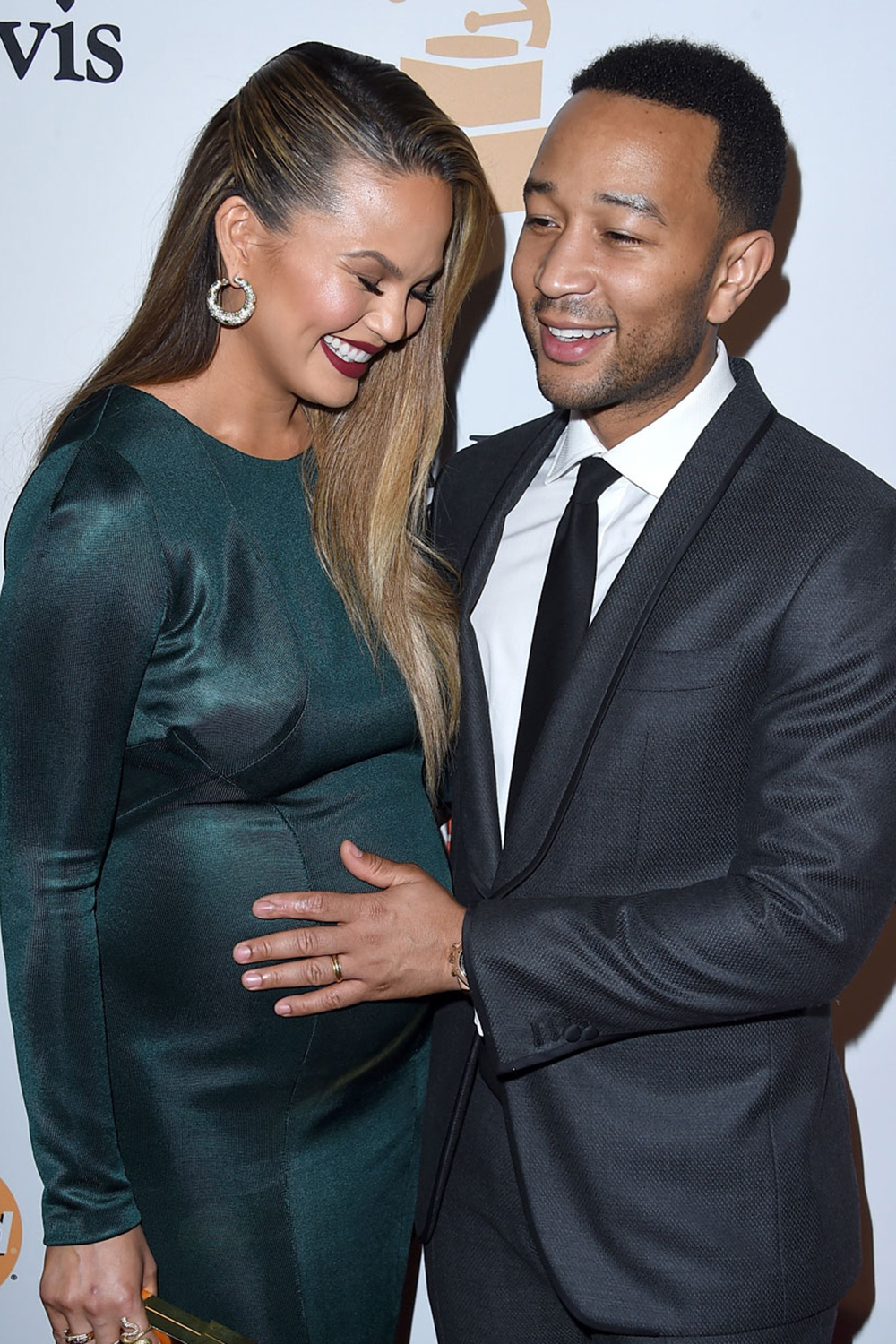 After meeting on the set of his music video Stereo in 2007, Chrissy Teigen and John Legend started dating. The couple made it official in 2011 with a wedding in Lake Como, Italy and now have one daughter Luna who was born in 2015.
