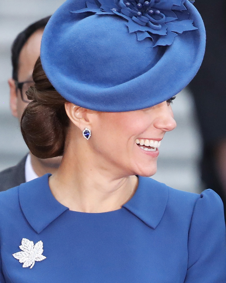 Kate Middleton in a Jenny Packham lapis blue dress at the start of the Royal tour. Photo: Getty Images