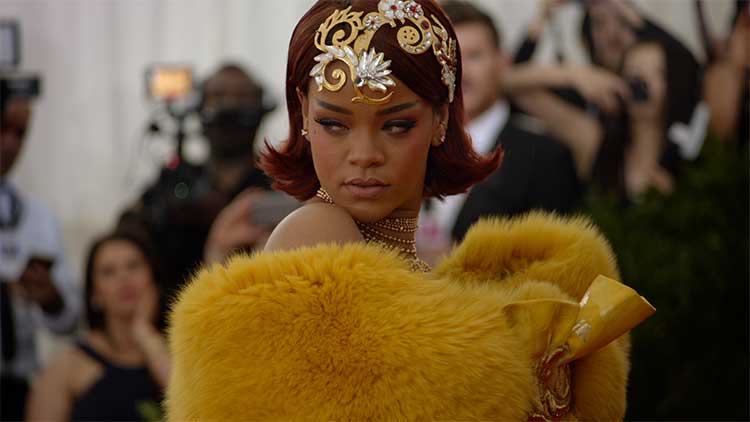 Rihanna at the 2015 MET Gala