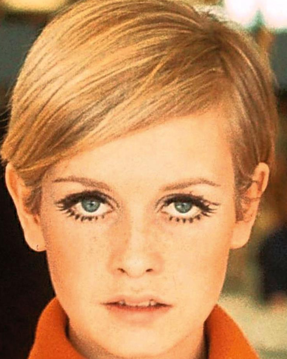 5. 1960s fashion model Twiggy.