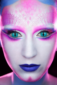 Singer Katy Perry in an alien-like makeup by Kabuki