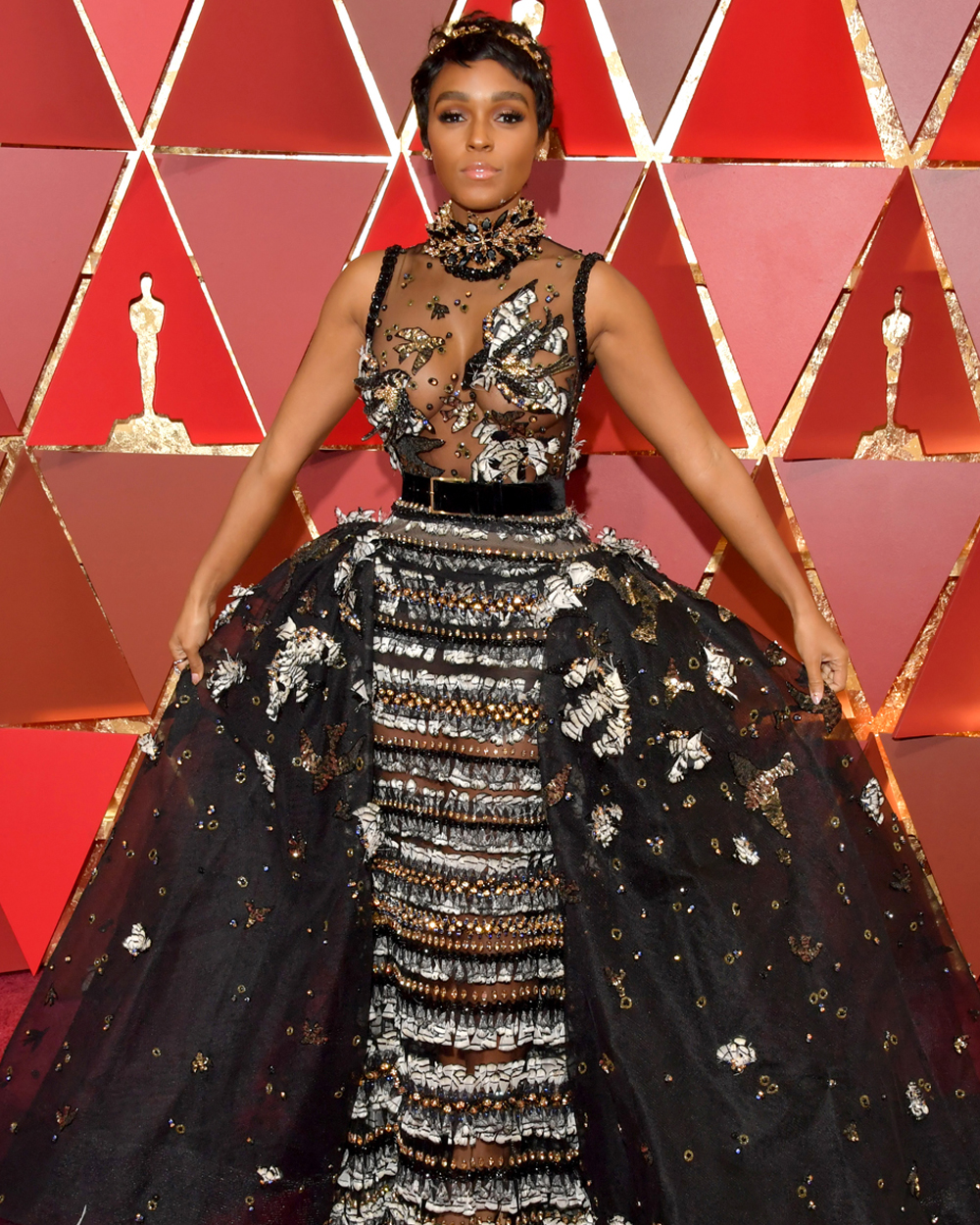 The Most Jaw Dropping Oscars Dresses Of All Time Fashion Quarterly