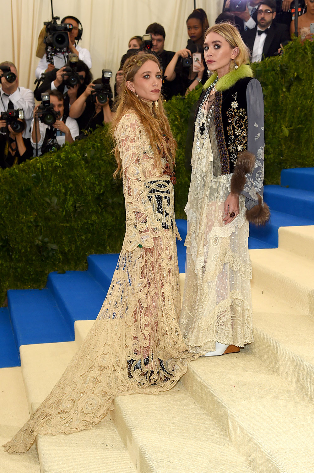 Mary-Kate Olsen and Ashley Olsen.