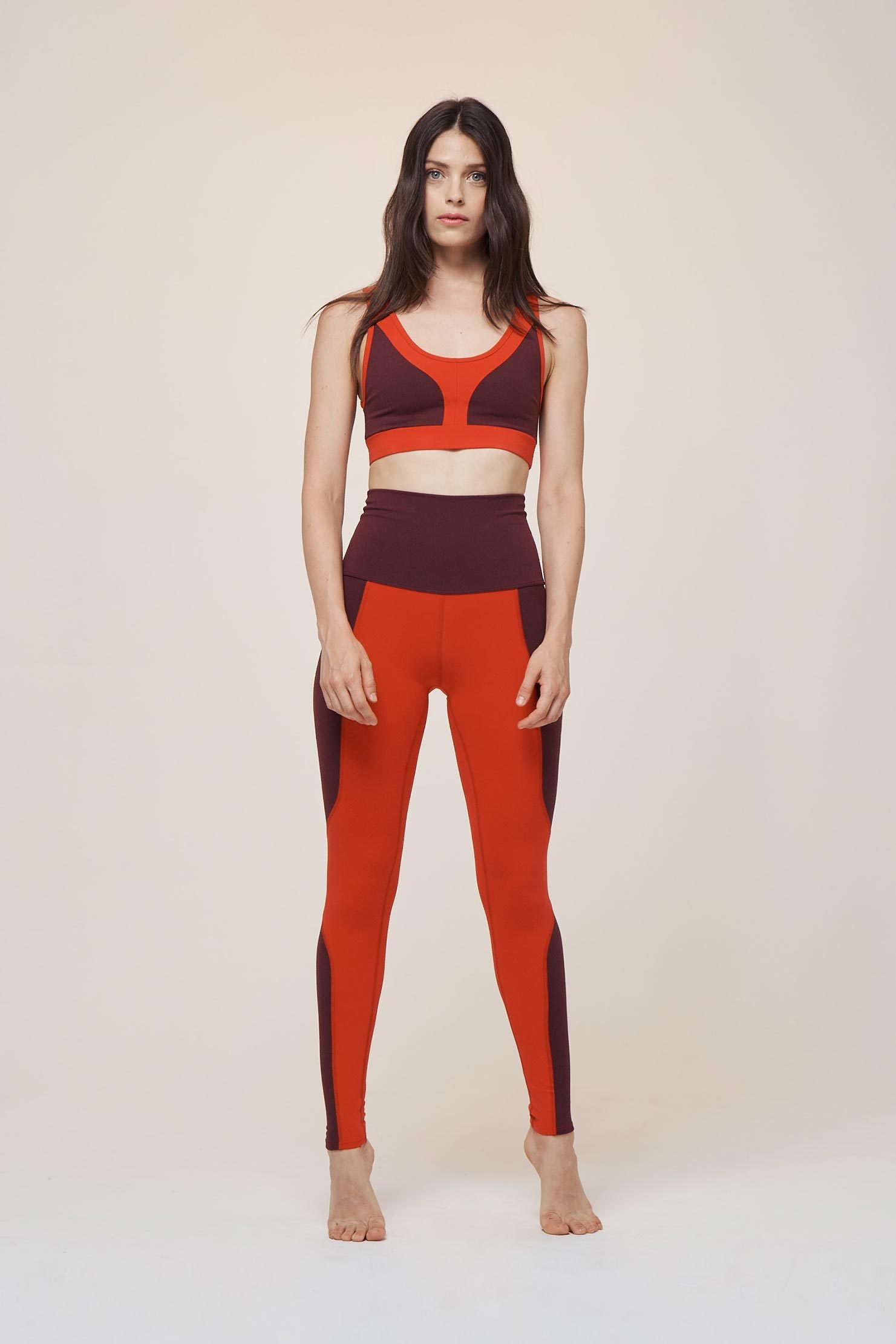 Cult athleisure brands we want to shop right now: LIVE THE PROCESS Geometric legging, $148 USD (approx. $210 NZD) Under a waistband that can be worn high or folded low, geometric seaming and colour blocking gives the appearance of elongated legs as you stand tall and ready to conquer what’s next.