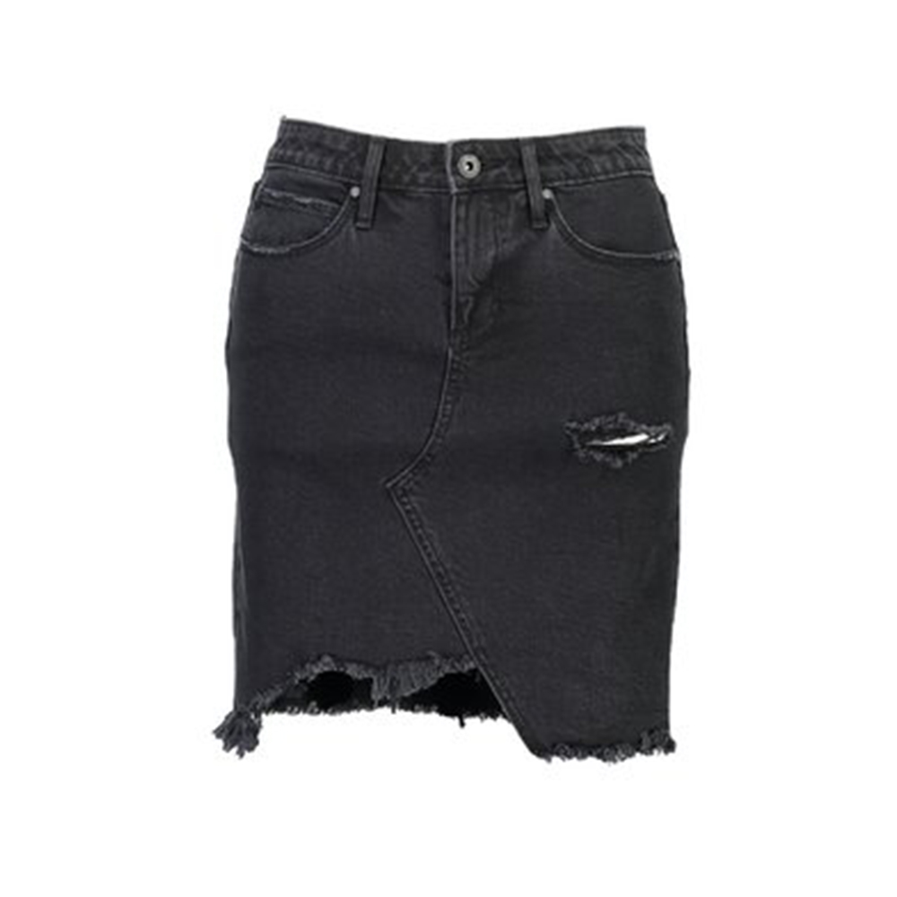 Storm feels like summer denim skirt $159