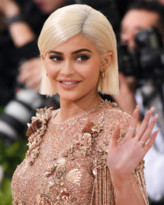 kylie-jenner-has-baby-girl-feature