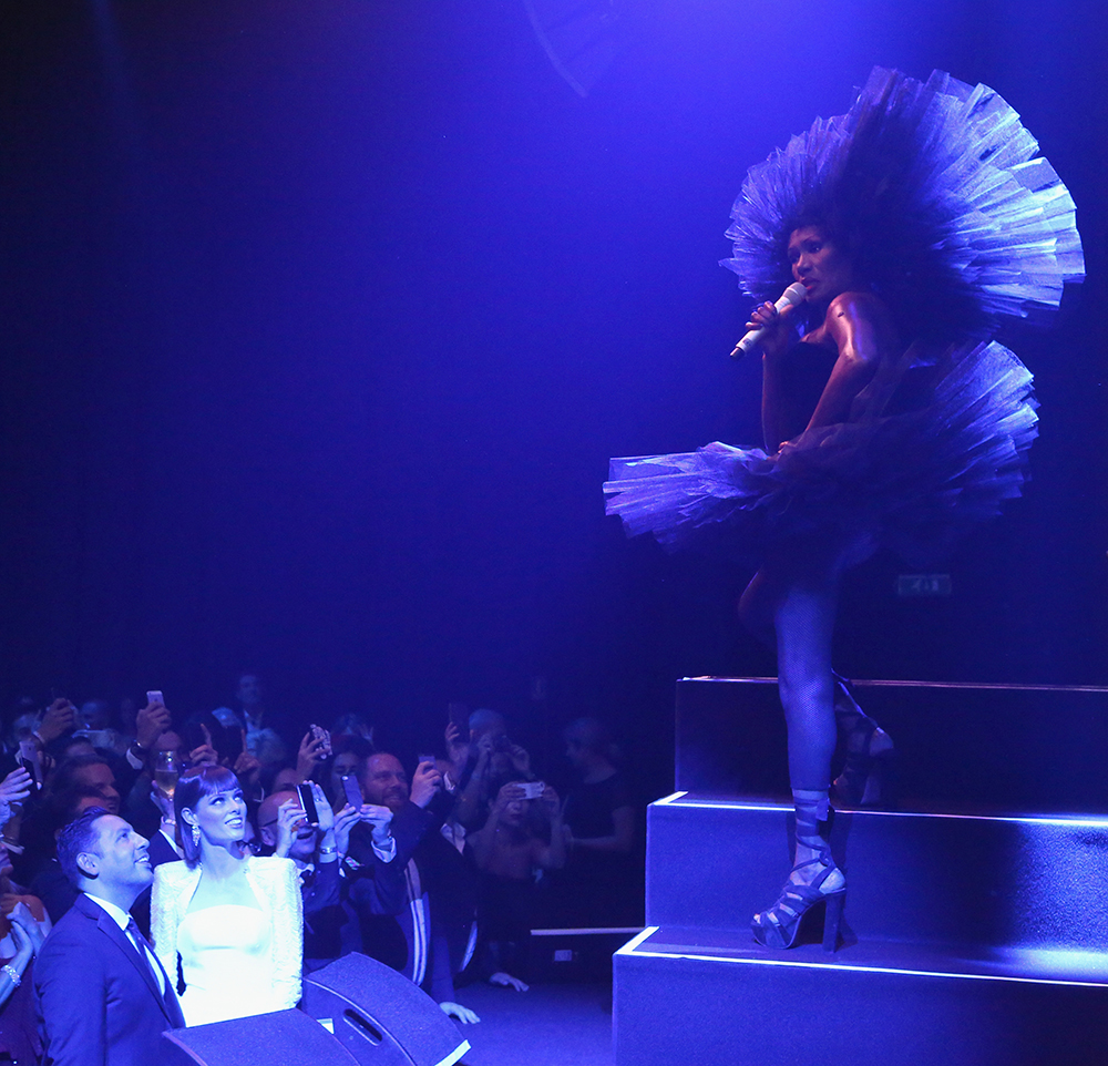 your-guide-to-the-best-Auckland-City-Limits-EVER-grace-jones