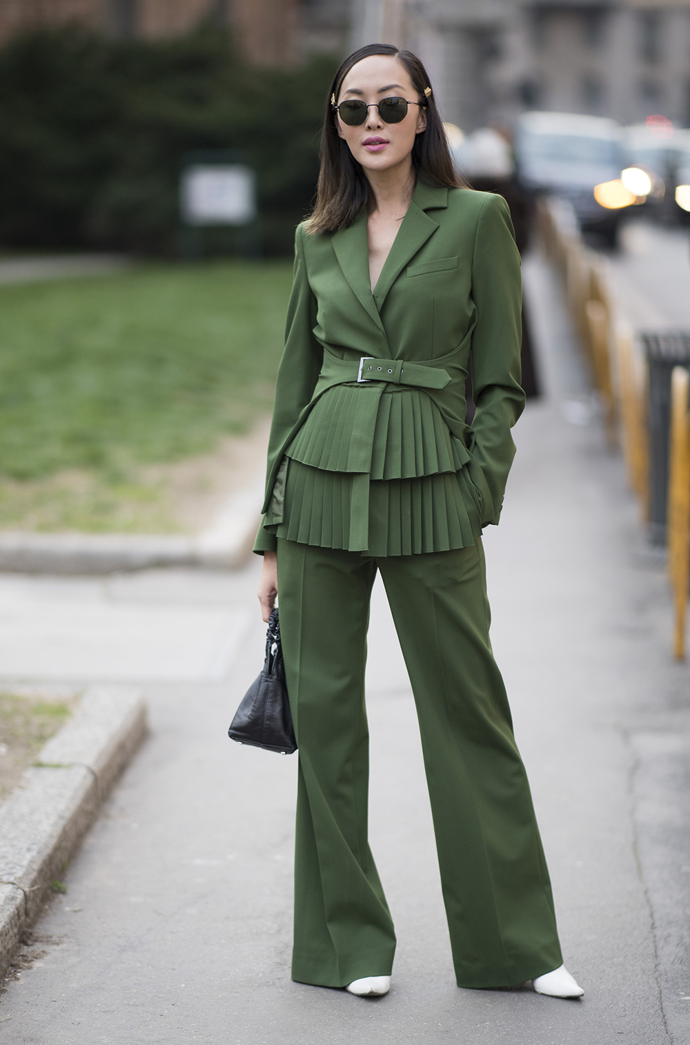 how-to-wear-green-26