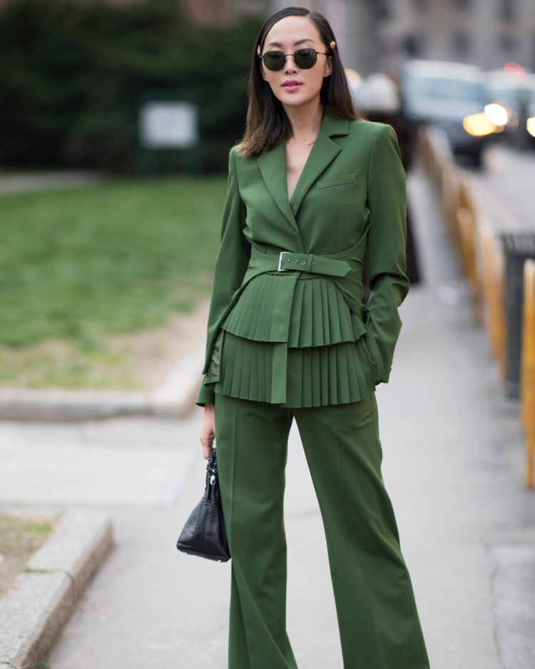 Wear Green How To and What to Wear With It | Fashion Quarterly