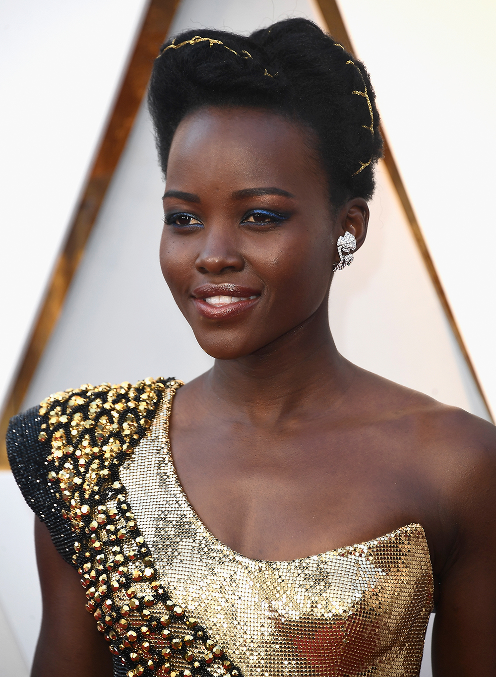 the-hottest-beauty-looks-90th-academy-awards-5