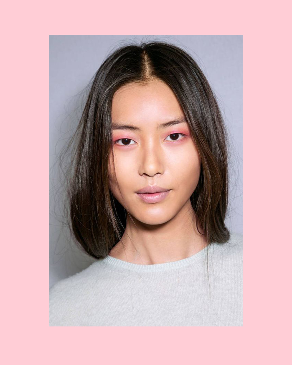 MFQ: Beauty looks for a night out | Pastels create a soft, luminous mood this season. Layers of powder pigment coat the eyelids, with darker tones gradually diffusing to a lighter hue.