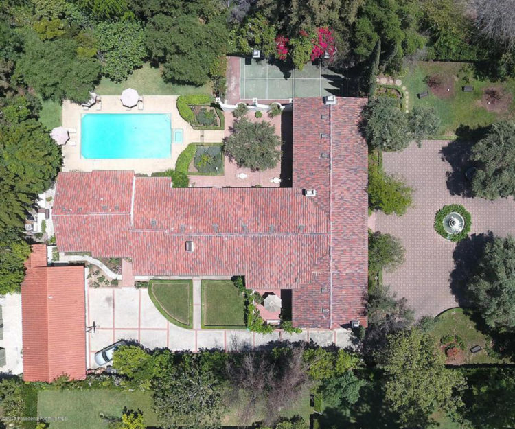 Cameron Diaz’s LA house in ‘The Holiday’ is for sale