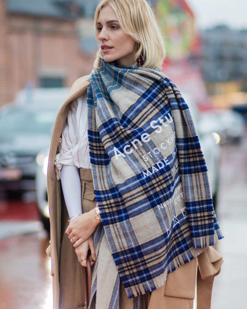 Wrap-up-warm-this-winter-with-these-cosy-scarves-feature