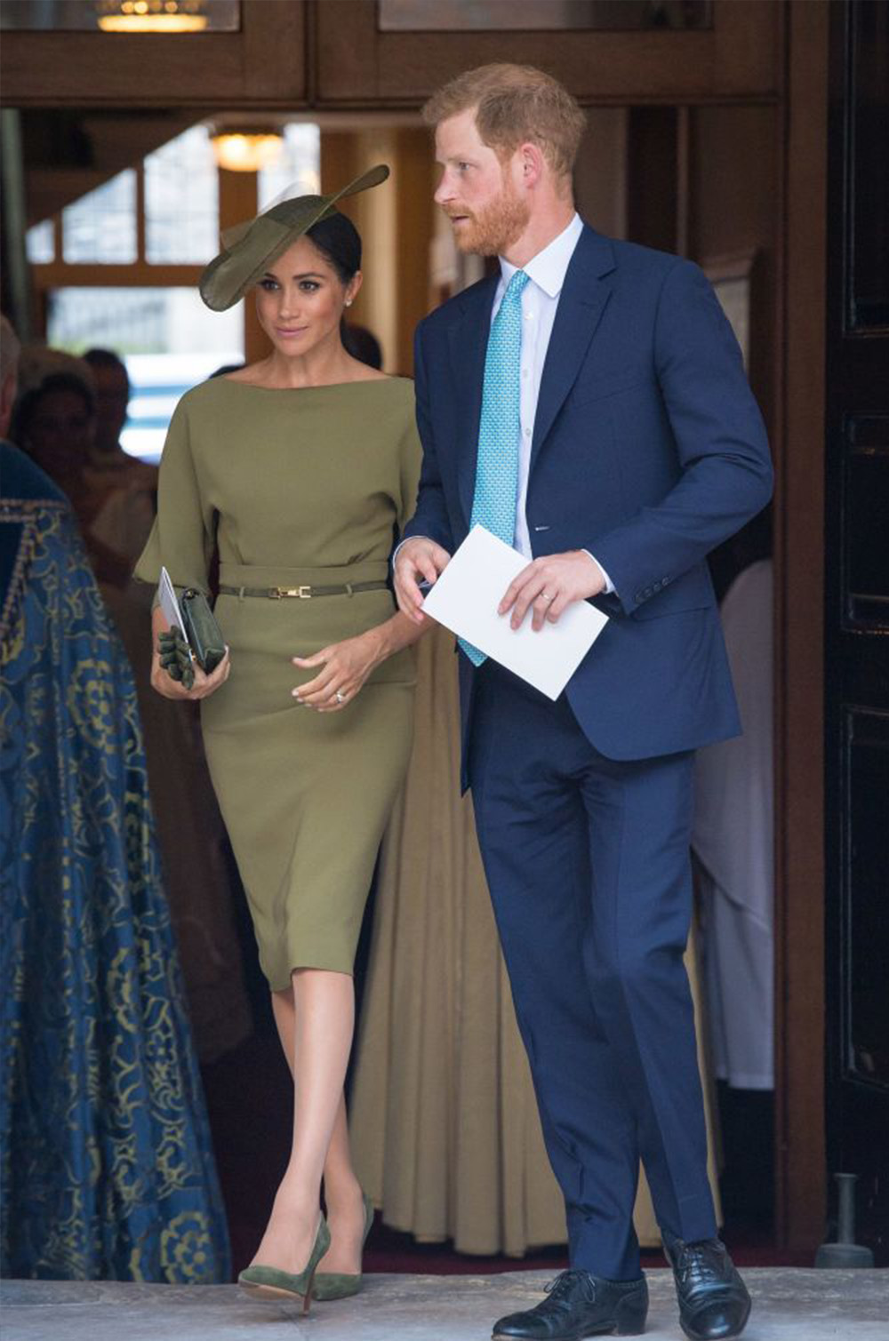 July 10, 2018: Prince Harry, Duke of Sussex and Meghan, Duchess of Sussex arrive at Dublin Airport. Meghan opts for an emerald green Givenchy number, fitting in both senses of the word given that Ireland is known as the Emerald Isle. A hue that sister-in-law Kate Middleton also frequents on the likes of St Patrick’s Day. Shoes, also by Givenchy, and bag by Strathberry complete this regal ensemble. | meghan-markle-duchess-sussex-09-july-2018-1000_gallery