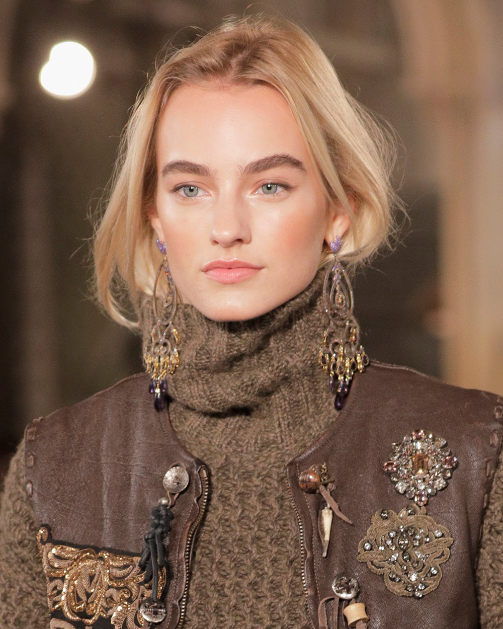 The best beauty looks from NYFW Ralph Lauren Barely-there make-up and softly bushy brows kept things low-key and refined at Ralph Lauren.