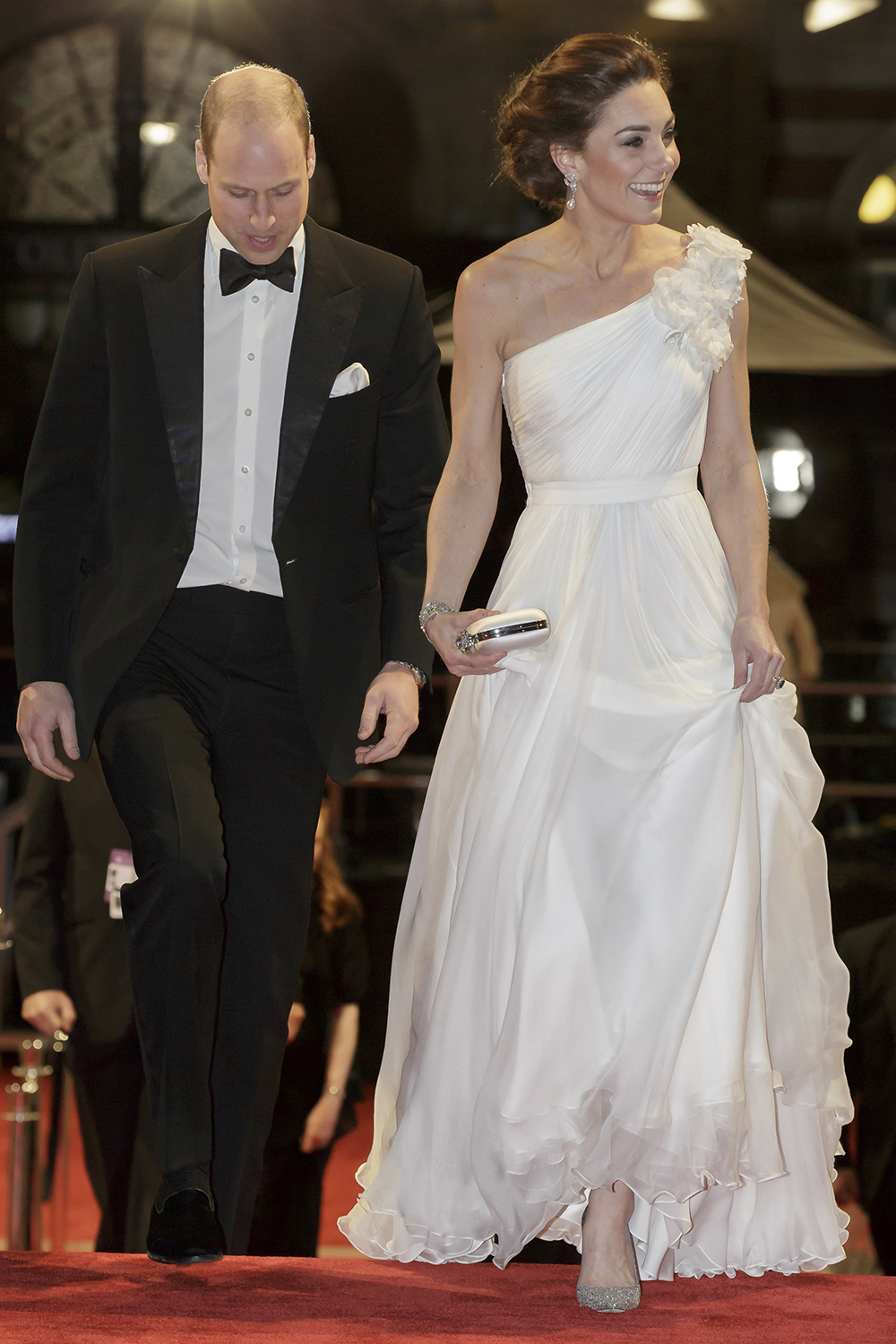 LONDON, ENGLAND - FEBRUARY 10: Prince William, Duke of Cambridge and Catherine, Duchess of Cambridge arrive to attend the EE British Academy Film Awards at Royal Albert Hall on February 10, 2019 in London, England. (Photo by Tim Ireland - WPA Pool/Getty Images)