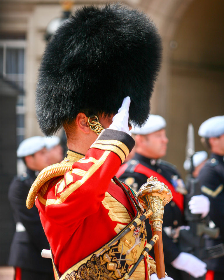 buckingham-palace-feature-image