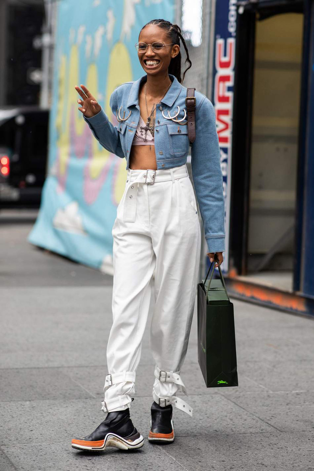 Precious Cargo: The practical pant trend that’s replacing your mom jeans (and fast) |