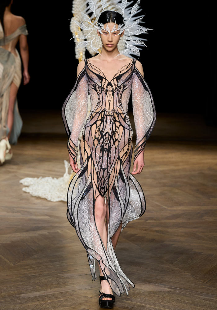 Iris van Herpen Haute Couture fall/winter 2022/23