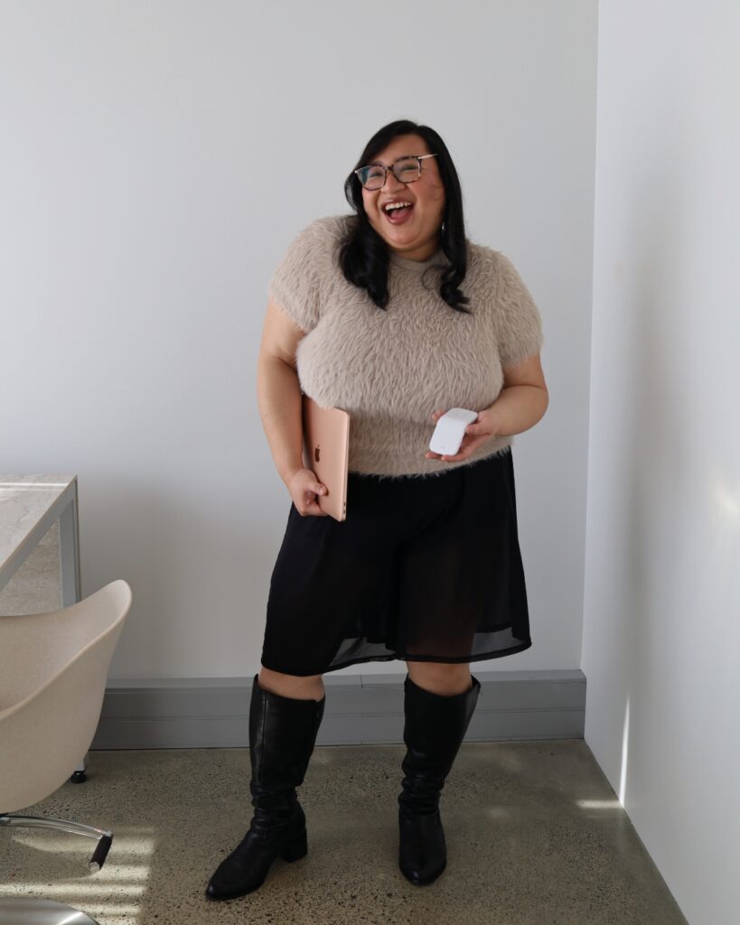Jess Molina takes Logitech's first foldable mouse, the Mobi Fold, through a busy day in Auckland — and finds fashion's newest tech-cessory.